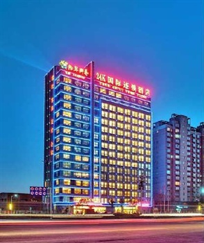 济宁24K国际连锁酒店外观图片