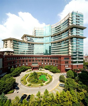 上海青松城大酒店酒店外观图片