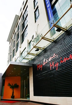 南苑e家商务连锁酒店(北仑新碶店)酒店外观图片