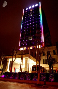 盐城五星国际大酒店酒店外观-夜景图片