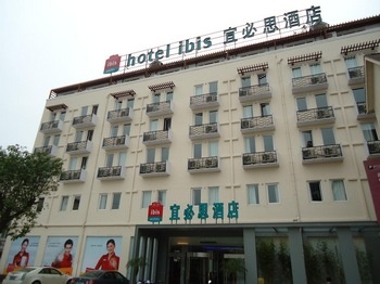 上海金沙江路站宜必思酒店酒店外观图片