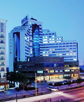 上海双拥大厦酒店外观图片