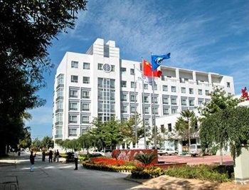 北京燕岭宾馆外观图片