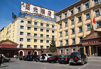 北京佳龙阳光酒店（朝阳门店）酒店外观图片