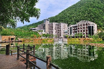 栾川重渡沟水景大酒店酒店外观 图片