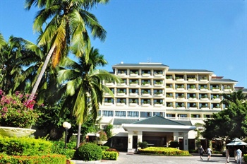三亚椰林滩大酒店酒店外观图片