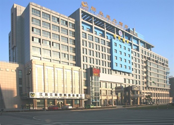 江阴朋生雅居大酒店酒店外观图片