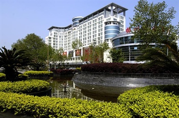 扬州人家国际大酒店外观图片