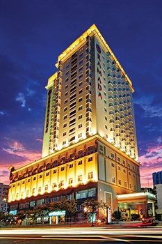 厦门华美达长升大酒店酒店夜景图片