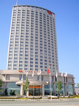 丹东皇冠假日酒店酒店外观图片