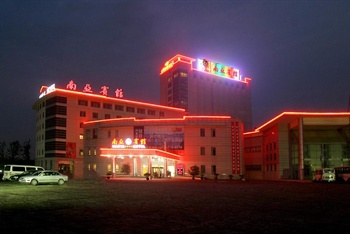 苏州南亚宾馆酒店外景图片
