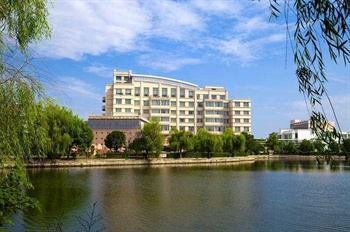 汉川碧海蓝天名人酒店酒店外观图片