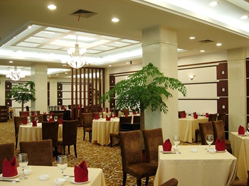 上海虹桥机场华港雅阁酒店餐厅 