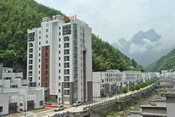 黄山乐逍遥大酒店外观图片