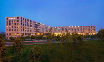 北京首都机场希尔顿酒店酒店外观图片