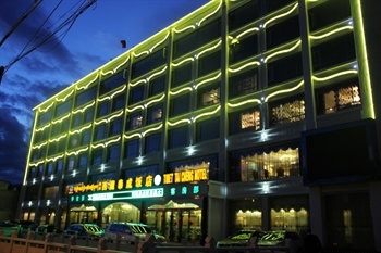西藏泰成饭店（拉萨）酒店外观-夜景图片